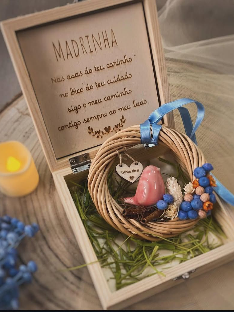 Caixa personalizada com passarinho 1