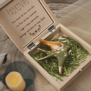 Caixa personalizada com andorinha 