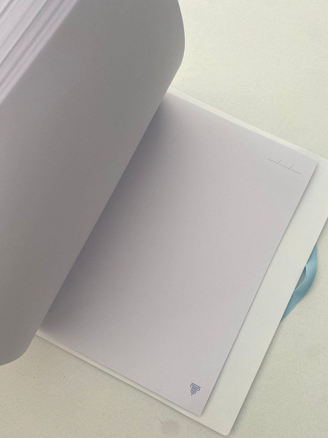 Caderno Inteligente A5- Galáxia com estrelinhas prateadas 5