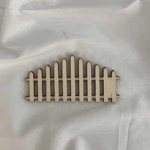 Cerca de choupo 4,50 de altura e 8,50 de largura 