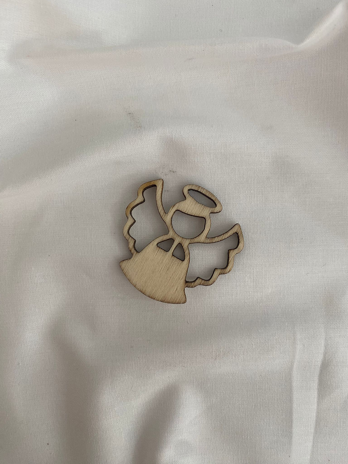 Anjinho em choupo 4 cm  1