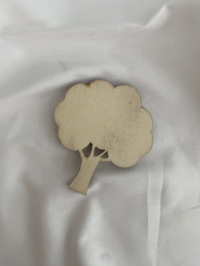 Árvore simples em choupo 7,50 cm  1