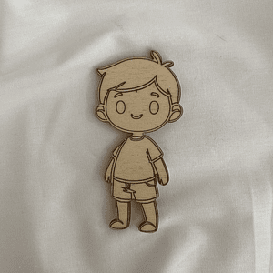 Menino em choupo 7,50 cm 