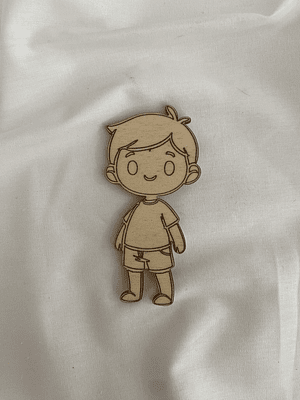 Menino em choupo 7,50 cm 