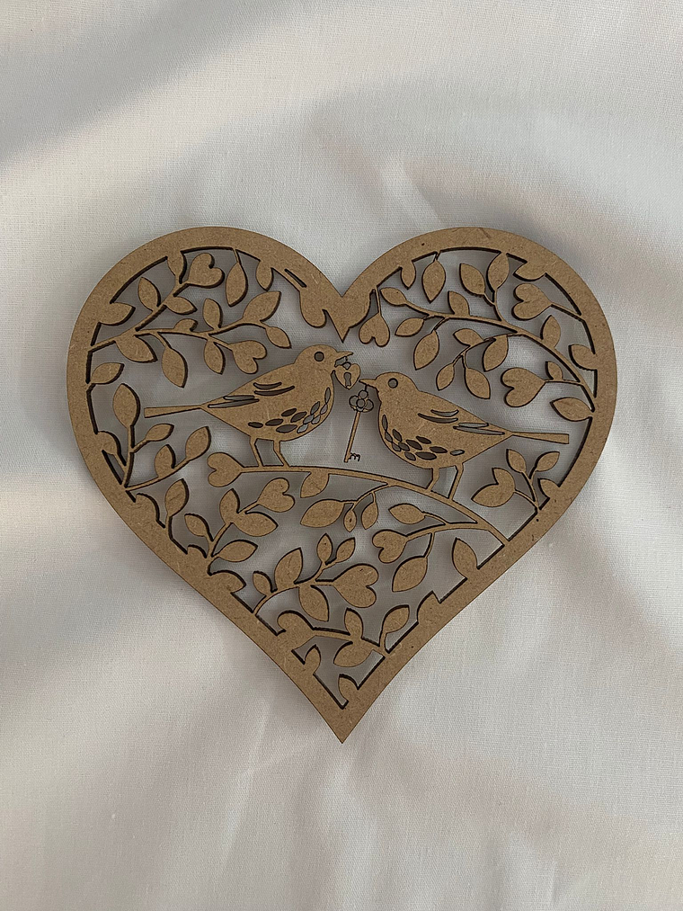 Coração com passarinho em mdf 11 cm  1