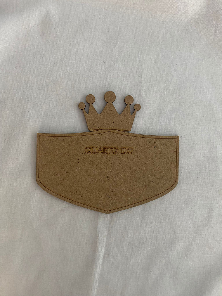 Plaquinha em mdf com coroa 10 cm x 12 cm  1