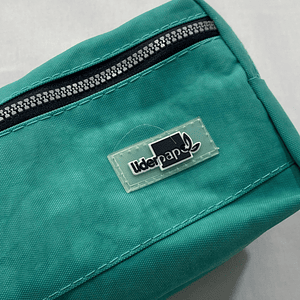 Estojo azul esverdeado 