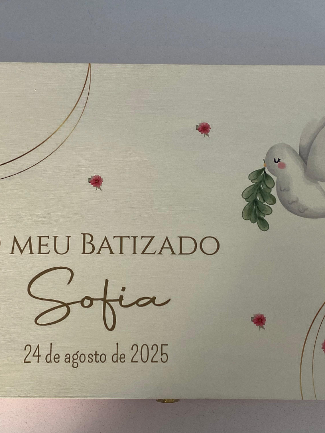 Caixa de batizado personalizada com pombinha 1