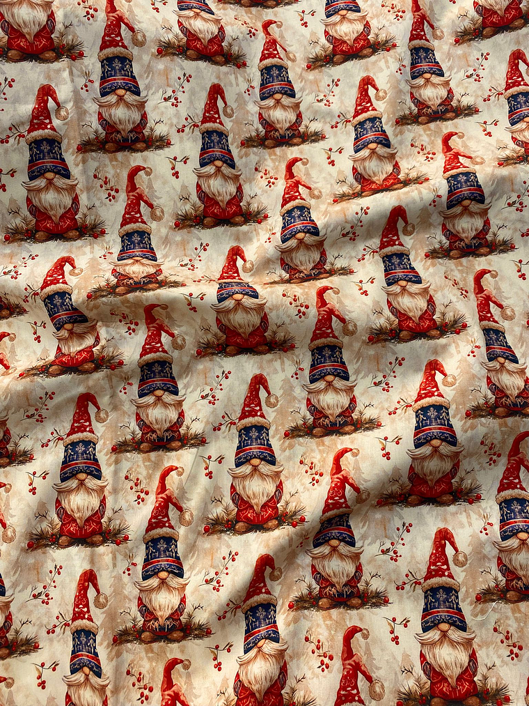 Tecido com gnomos  1
