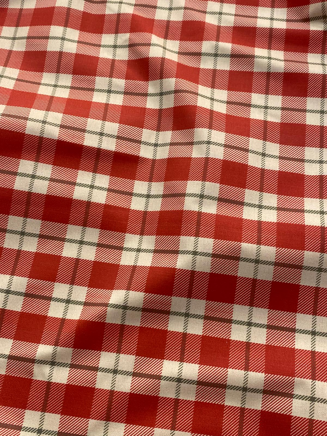 Tecido quadriculado vermelho  1