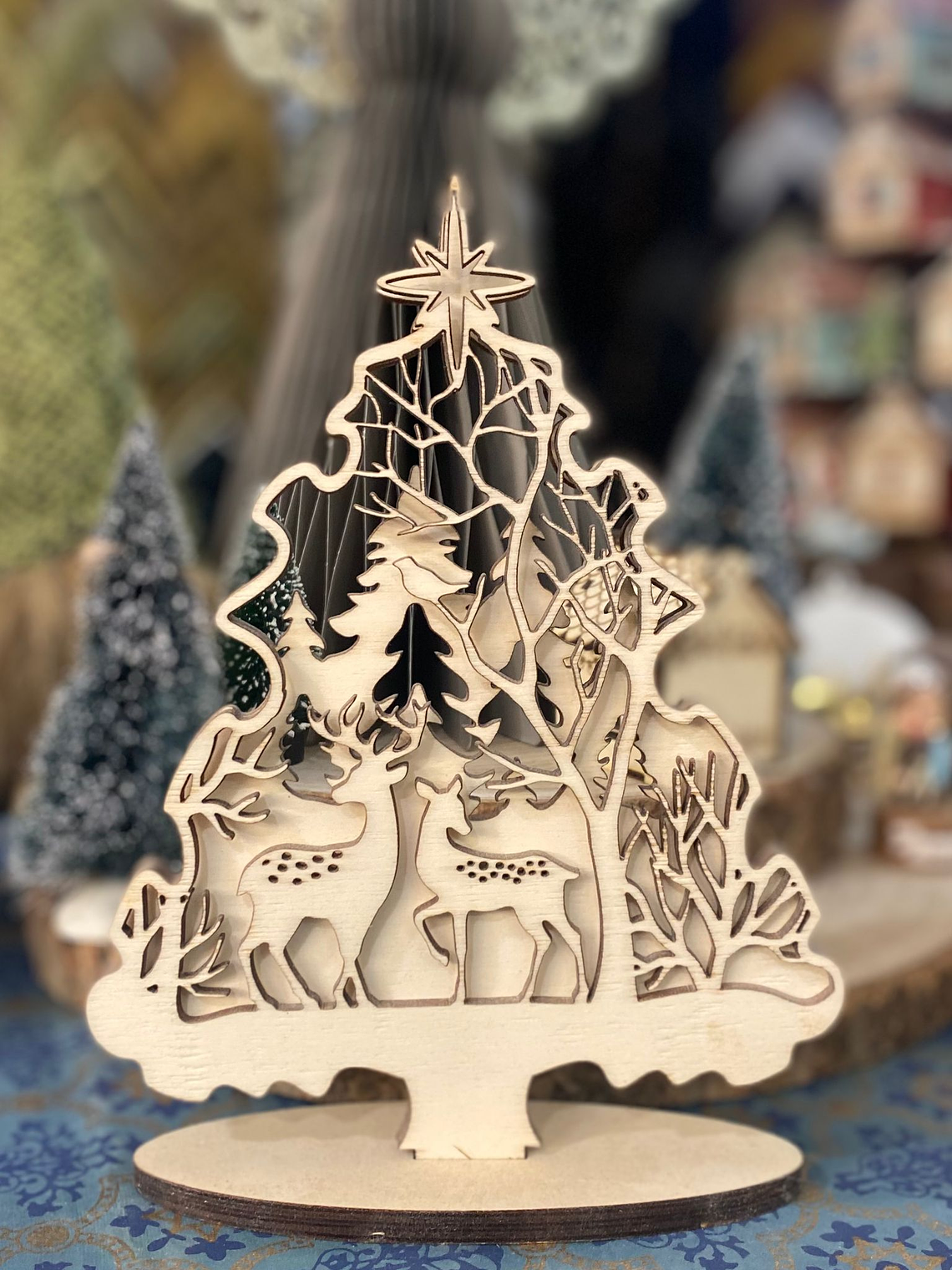 Pinheiro de Natal com renas  1