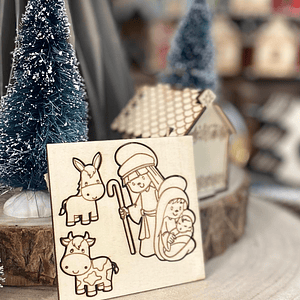 Presépio em choupo com figuras separadas 