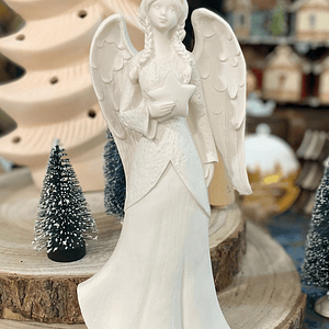 Anjo com estrelinha 11 cm x 22,5 cm