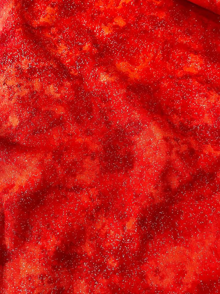 Tecido vermelho com glitter dourado  1