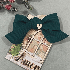 Plaquinha personalizada com lacinho verde escuro