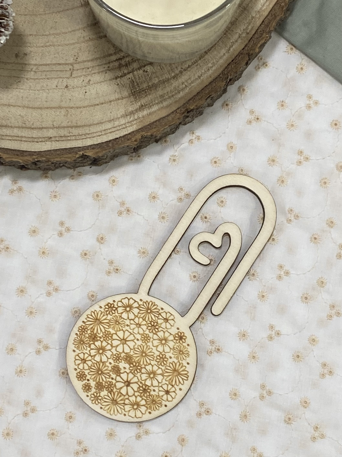 Marcador de livros com gravação de flores 12,50 1