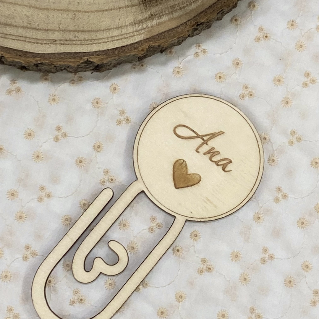 Marcador de livro com nome personalizavel 1