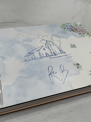 Album A4 personalizado em tons aguarela