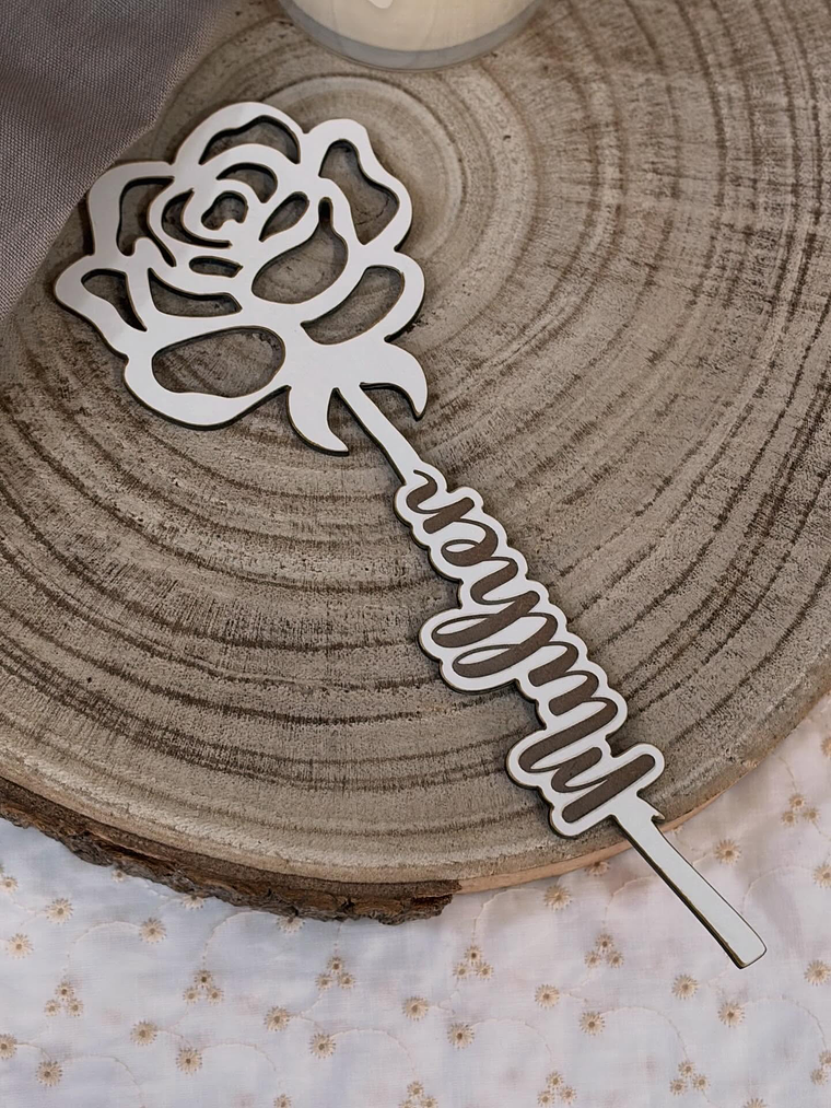 Rosa de madeira Dia da Mulher 3