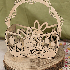 Cestos com coelhos da páscoa