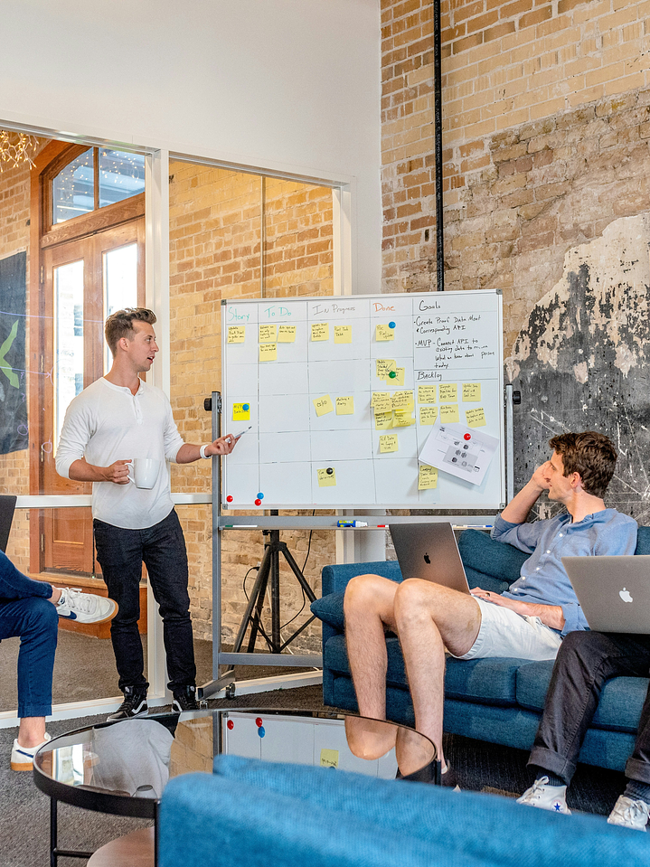 Programas de formación a medida y Academias 1