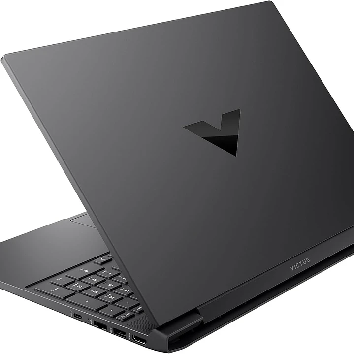 HP VICTUS Ryzen 7-7445HS 512GB 16GB RTX4050 12