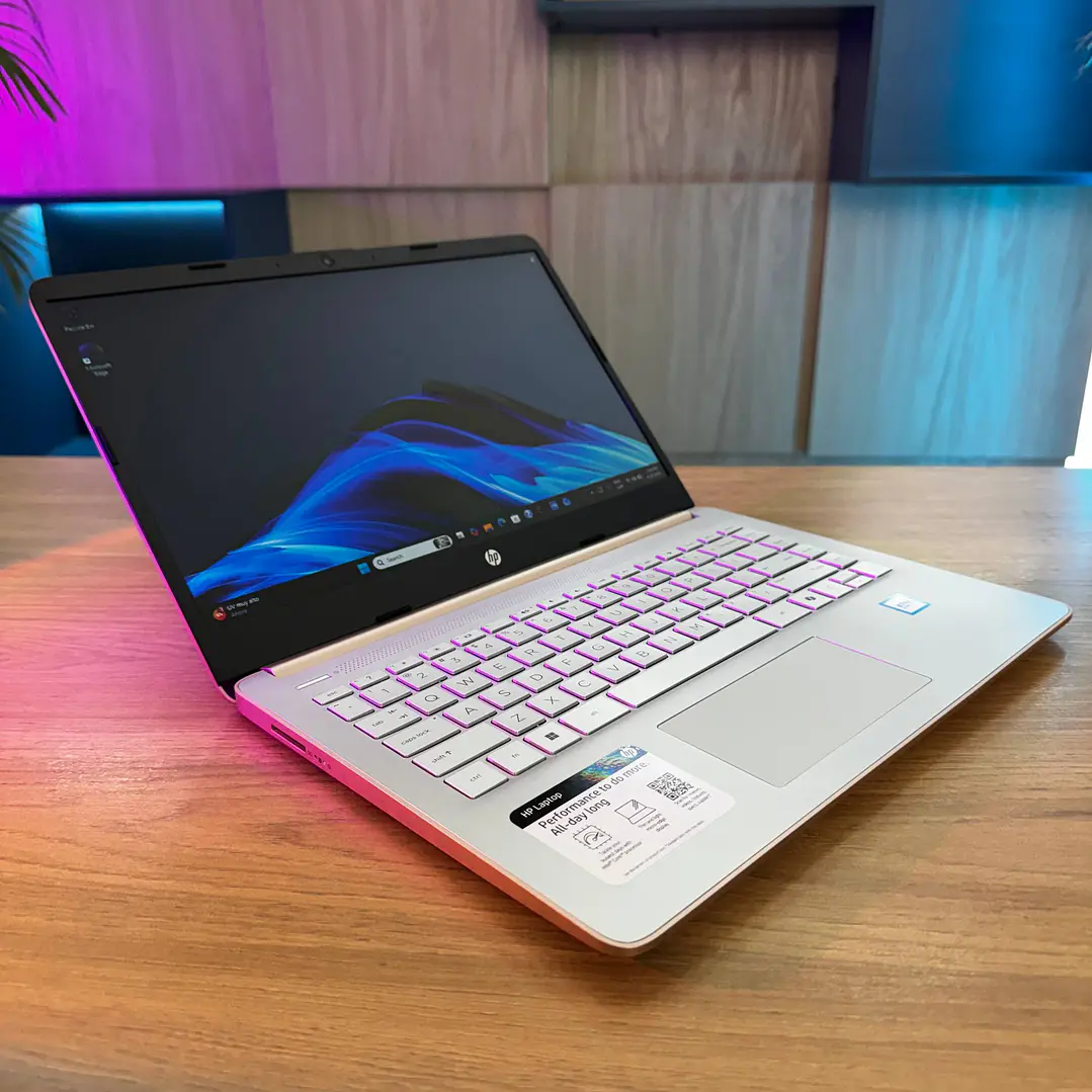 HP CELERON N150, 4GB DDR5, 128GB 3