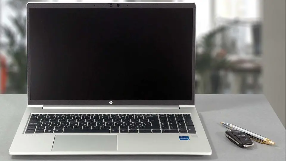 Portátil HP 650 G8 i5-1135G7 W11 até 32GB e até 512GB - OFERTA SURPRESA - No Way !.. 3