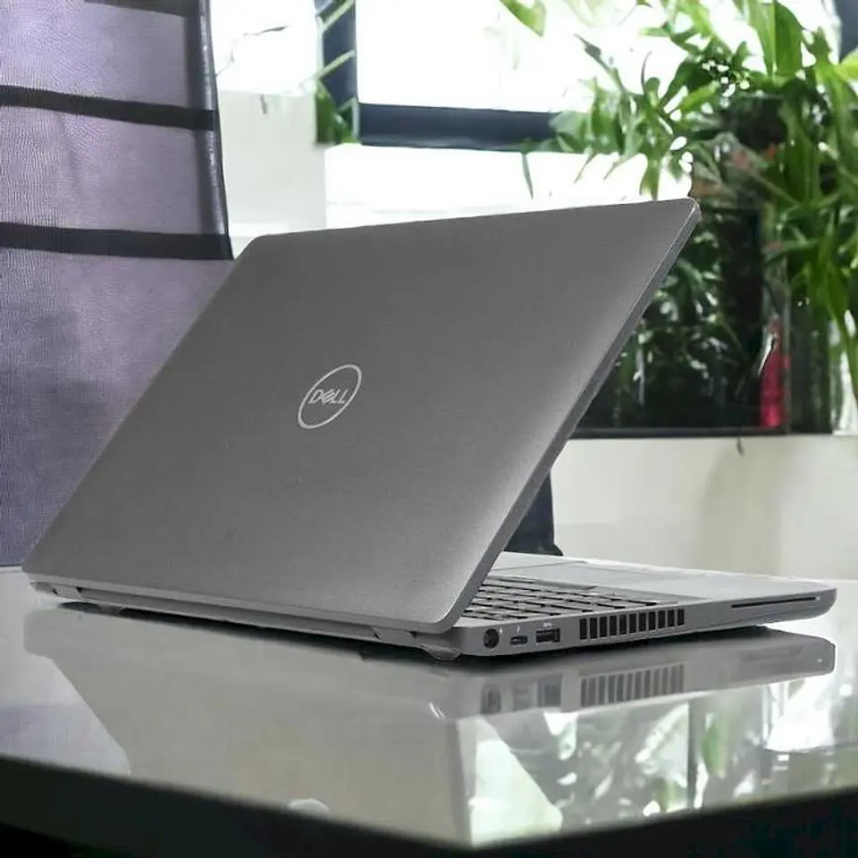 Portatil Dell 5500 i7-8650u – BATERIA NOVA - I'm READY! 3