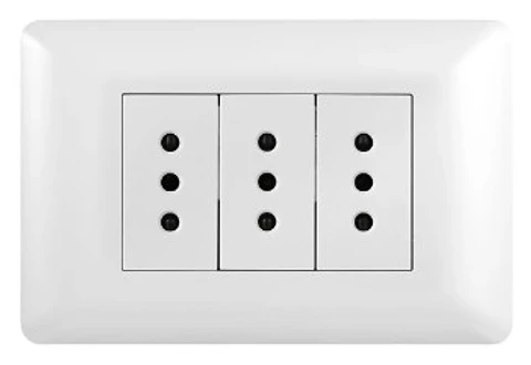TOMACORRIENTE TRIPLE 10A 250V BLANCO ARMADO 