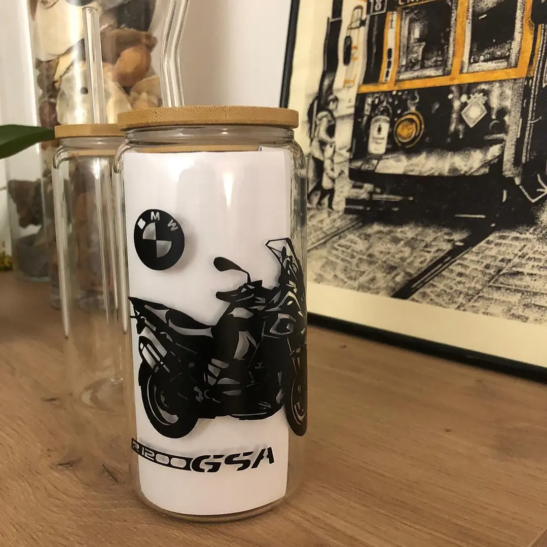 Copo com palhinha de vidro e tampa em bamboo personalizado 3