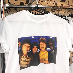 Polera Stranger Things / Madmax
