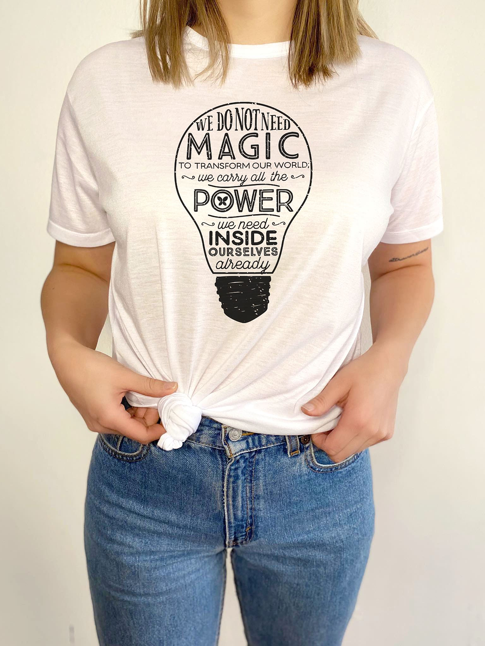 Polera Criaturas Fantasticas - Magic 4