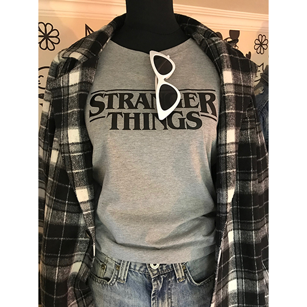 Polera Stranger Things Full