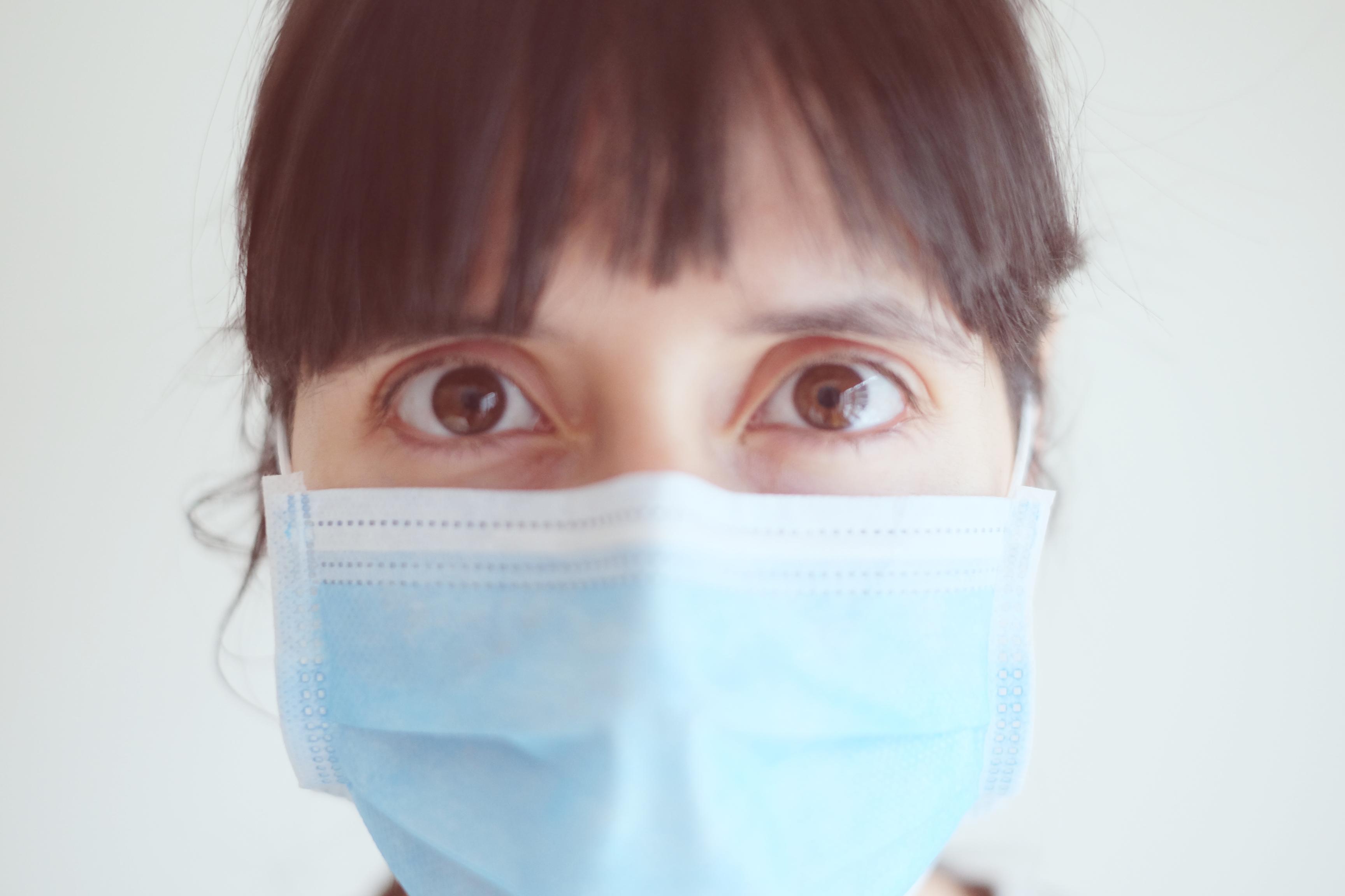 Maskne – A acne causada pelo o uso de máscara de proteção.