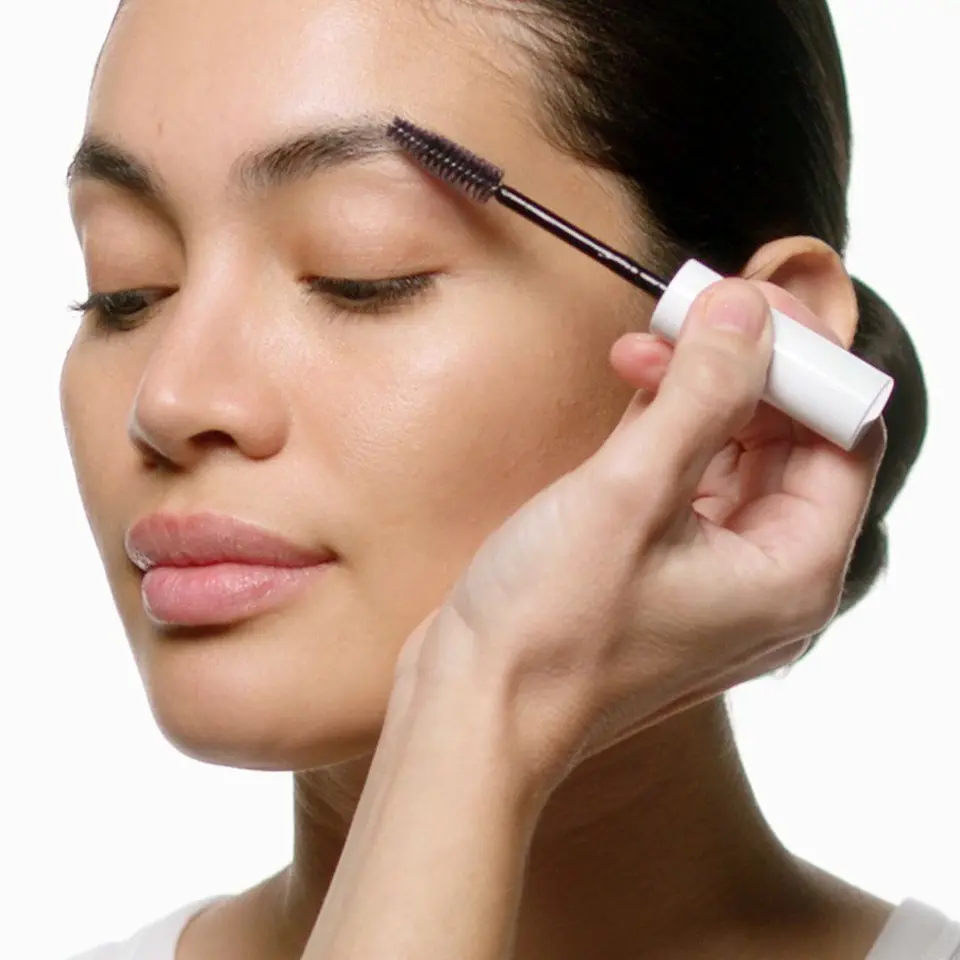 U/1ST Multiactive Treatment Transparent Mascara 3