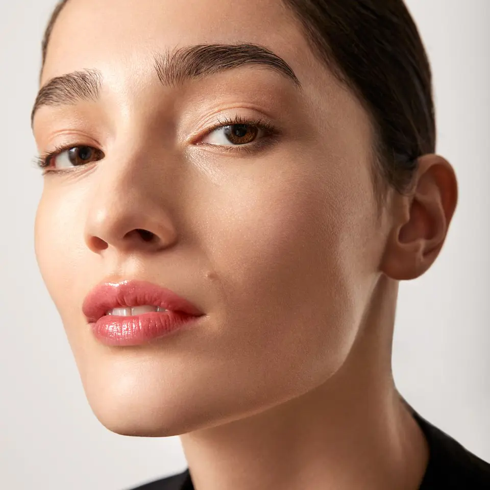 U/1ST Multiactive Advanced Lip Serum 6