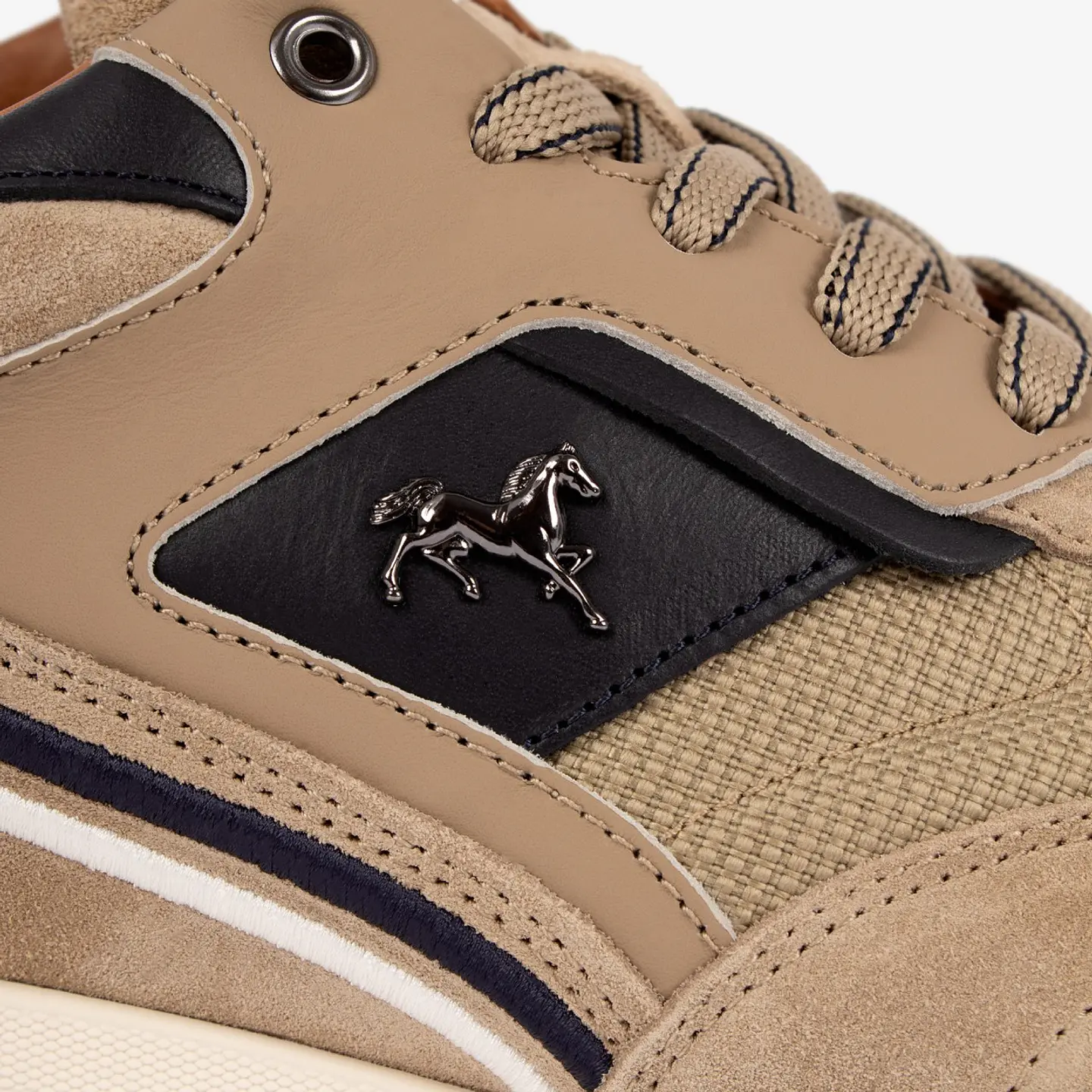 Sapatilha Courtesy 5