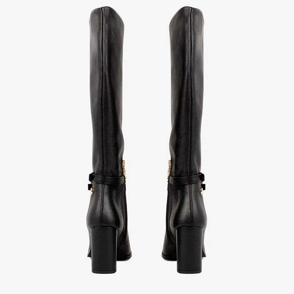  Bota Signature  3