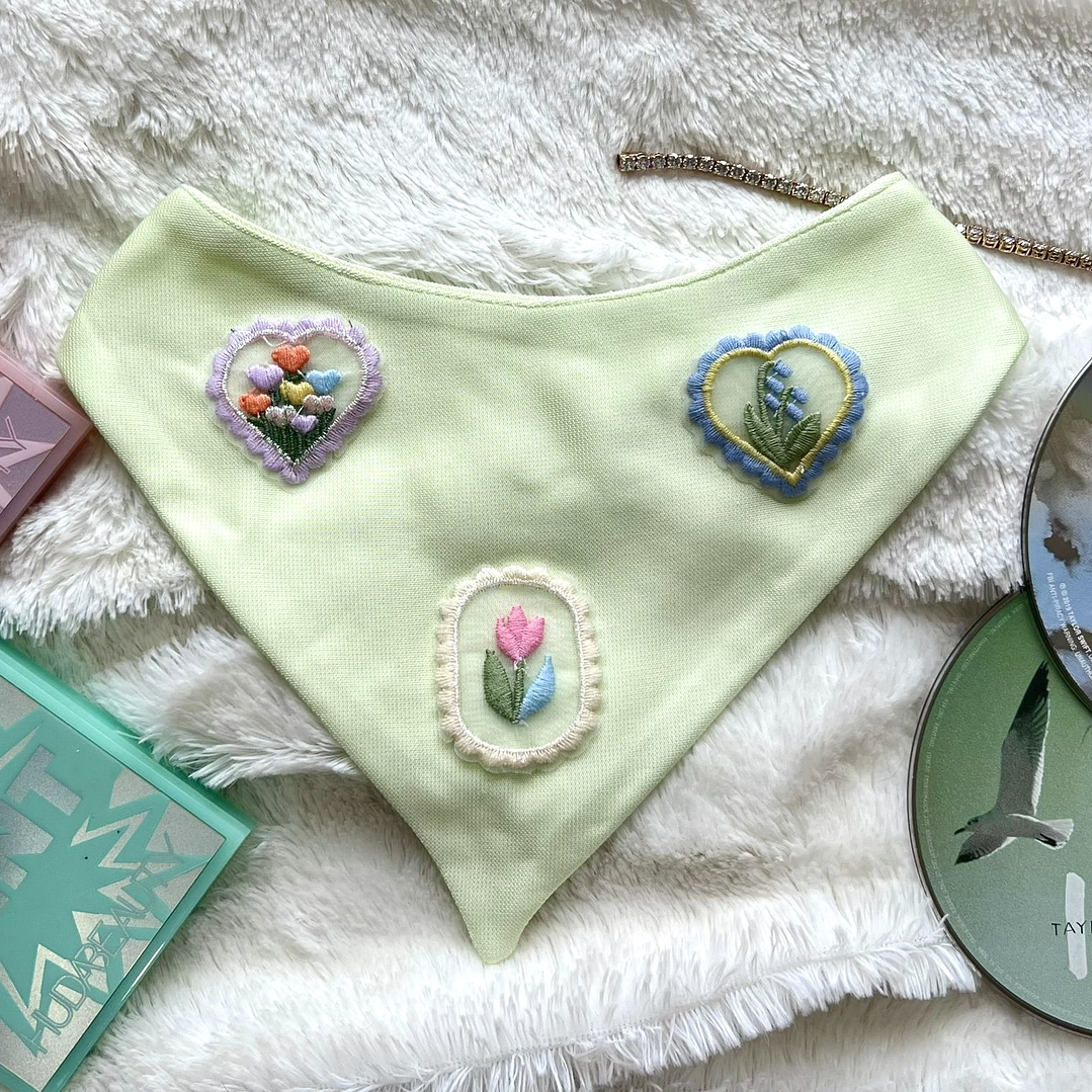 BANDANA FLOWER FIELD 1