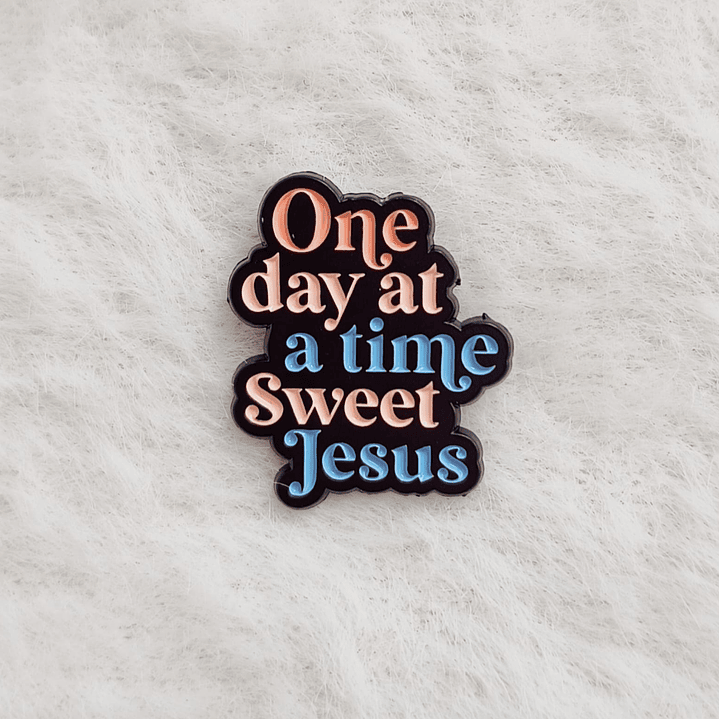 Pins One day at a time 1