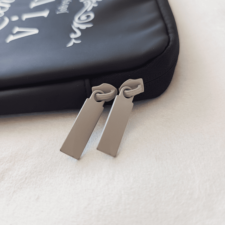 Funda para Tablet 11” – “Con amor eterno te he amado” 13