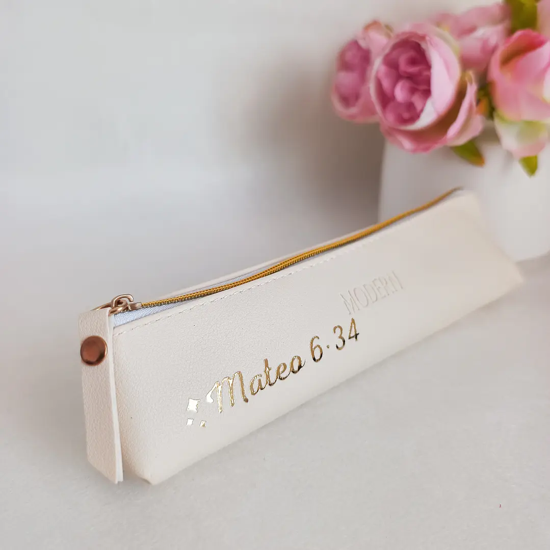 Estuche de Cuerina “Un día a la vez” 11