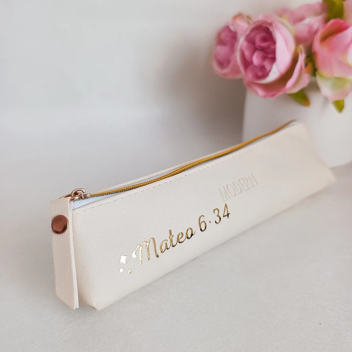 Estuche de Cuerina “Un día a la vez” 11