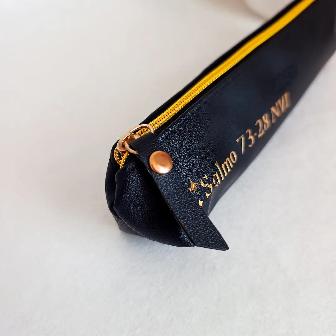 Estuche de Cuerina “Para mí el bien es estar cerca de Dios” 4