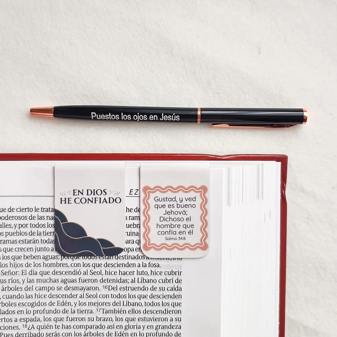 Mini Set para Varón – Lapicera + 2 Marcapáginas Magnéticos 1
