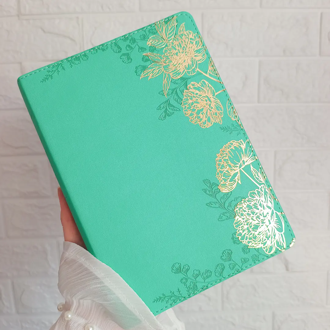 Biblia de una Joven Conforme al Corazón de Dios – Reina Valera 1960, Tapa Imitación Piel Verde 1
