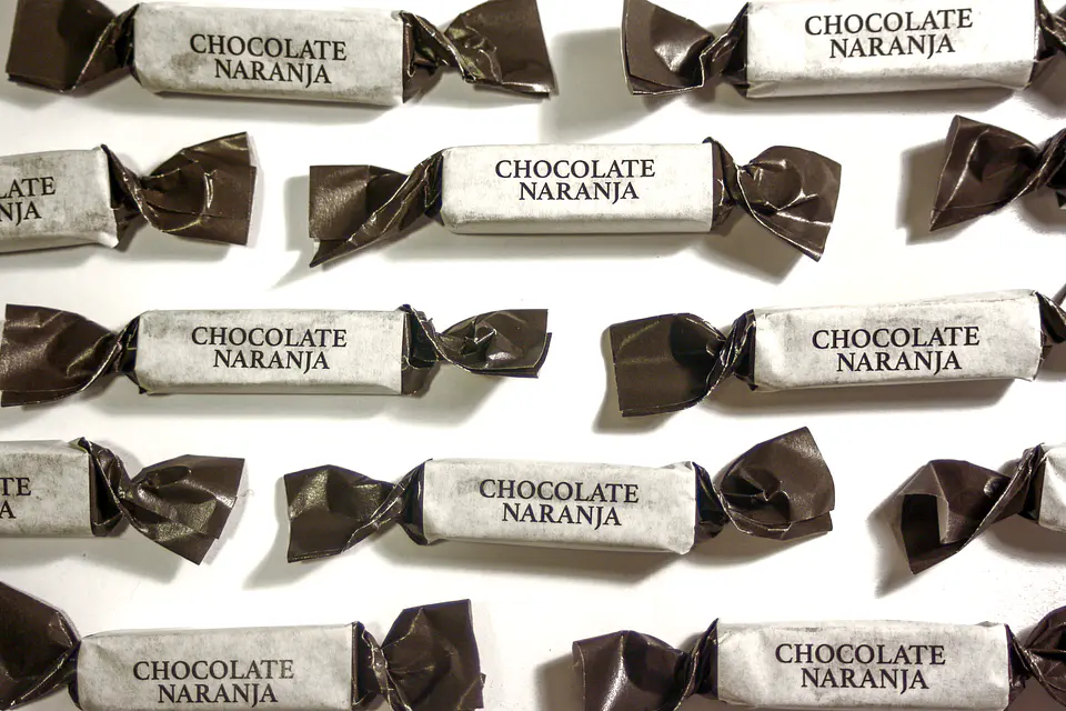 Caluga Chocolate Naranja Bergamota Latte 30 Unidades 5