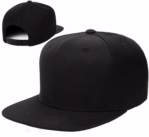 jockey tipo Snapback color negro con estampado