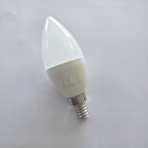 Lâmpada LED E12 7W 700 lm C37 IP65 1
